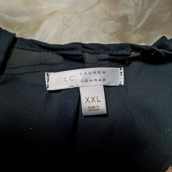 Lauren Conrad Sleeveless blouse Size XXL - Picture 5 of 7